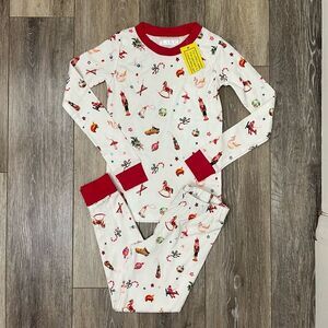 LAKE Christmas Pajama Set